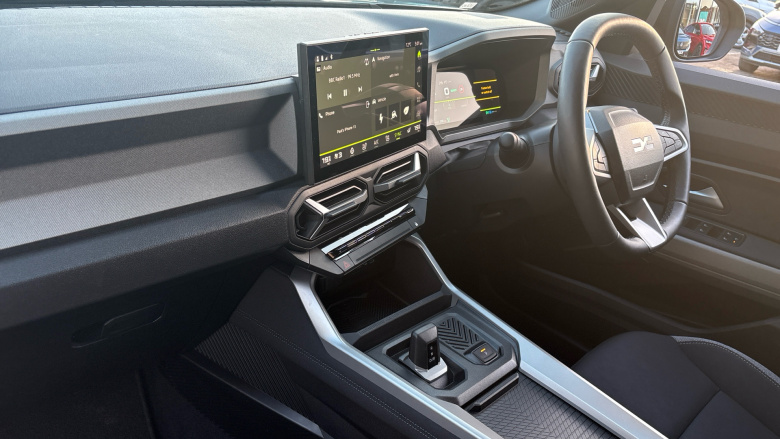 Dacia Bigster 1.8 Hybrid 155 Journey 5dr Auto Hybrid Estate